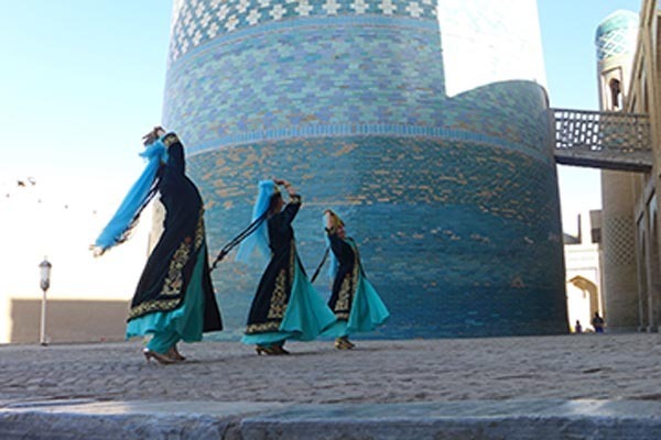 ウズベキスタン文化ウィーク