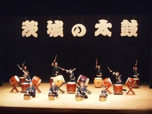 県内最大級の和太鼓の祭典<br />
第35回 茨城の太鼓演奏会