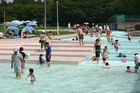 7月～9月初旬開放の水の広場